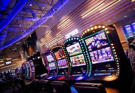 888yr kasino live streaming dealer asli meja baccarat blackjack berkualitas tinggi